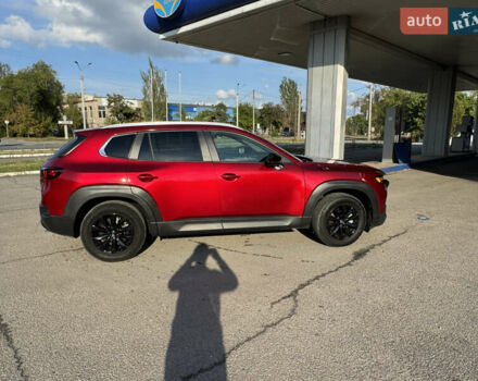 Красный Мазда CX-50, объемом двигателя 2.49 л и пробегом 27 тыс. км за 25700 $, фото 3 на Automoto.ua