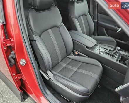 Червоний Мазда CX-50, об'ємом двигуна 2.49 л та пробігом 50 тис. км за 24999 $, фото 35 на Automoto.ua