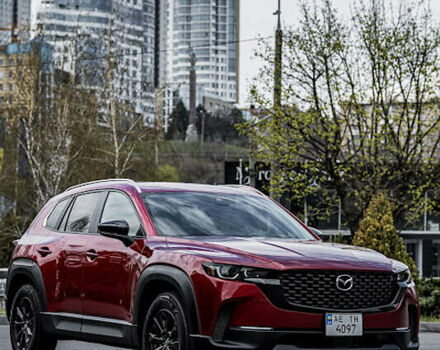 Красный Мазда CX-50, объемом двигателя 2.49 л и пробегом 13 тыс. км за 26500 $, фото 6 на Automoto.ua