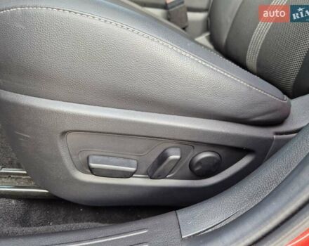 Красный Мазда CX-50, объемом двигателя 2.5 л и пробегом 32 тыс. км за 24999 $, фото 12 на Automoto.ua