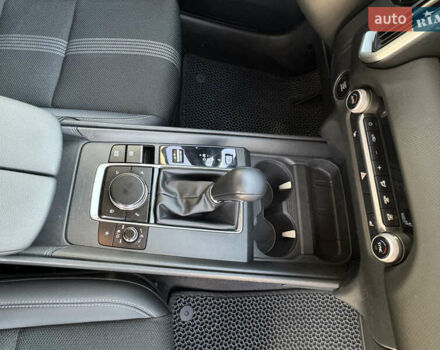Красный Мазда CX-50, объемом двигателя 2.49 л и пробегом 27 тыс. км за 25700 $, фото 16 на Automoto.ua