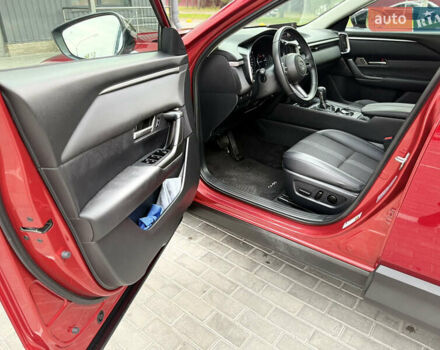 Красный Мазда CX-50, объемом двигателя 2.49 л и пробегом 70 тыс. км за 23300 $, фото 22 на Automoto.ua