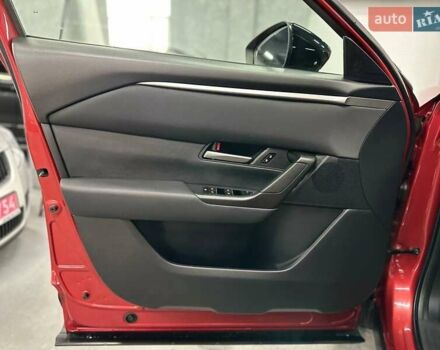 Червоний Мазда CX-50, об'ємом двигуна 2.49 л та пробігом 69 тис. км за 23999 $, фото 12 на Automoto.ua