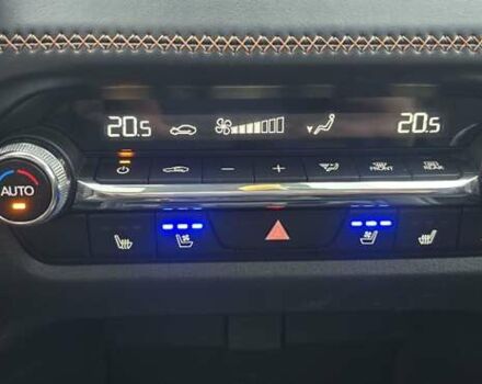 Червоний Мазда CX-50, об'ємом двигуна 2.49 л та пробігом 42 тис. км за 25500 $, фото 4 на Automoto.ua