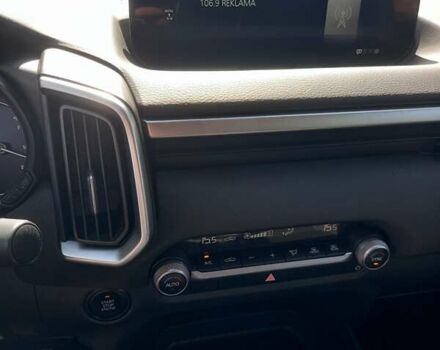 Красный Мазда CX-50, объемом двигателя 2.5 л и пробегом 24 тыс. км за 26200 $, фото 11 на Automoto.ua