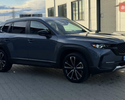 Серый Мазда CX-50, объемом двигателя 2.49 л и пробегом 31 тыс. км за 28900 $, фото 3 на Automoto.ua
