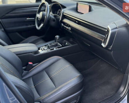 Серый Мазда CX-50, объемом двигателя 2.49 л и пробегом 31 тыс. км за 28900 $, фото 29 на Automoto.ua
