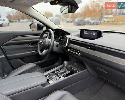 Серый Мазда CX-50, объемом двигателя 2.49 л и пробегом 21 тыс. км за 26500 $, фото 29 на Automoto.ua