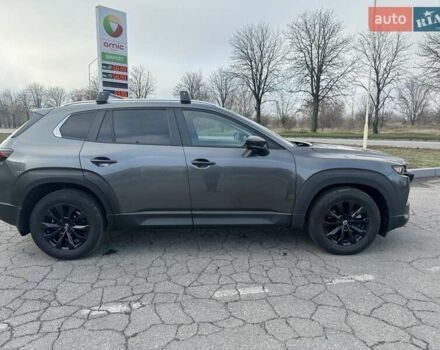 Сірий Мазда CX-50, об'ємом двигуна 2.49 л та пробігом 28 тис. км за 25499 $, фото 3 на Automoto.ua