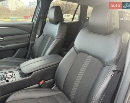 Сірий Мазда CX-50, об'ємом двигуна 2.49 л та пробігом 28 тис. км за 25499 $, фото 7 на Automoto.ua