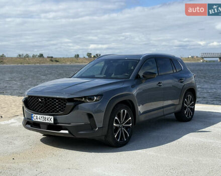Серый Мазда CX-50, объемом двигателя 2.5 л и пробегом 81 тыс. км за 26999 $, фото 1 на Automoto.ua