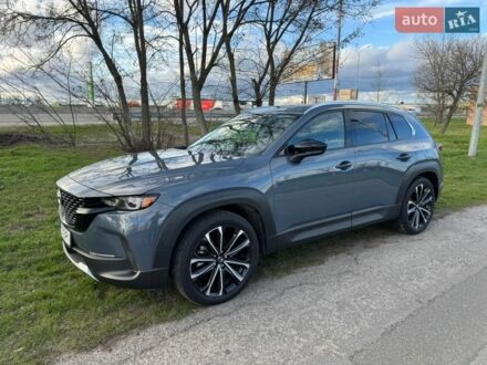 Серый Мазда CX-50, объемом двигателя 2.49 л и пробегом 26 тыс. км за 27400 $, фото 1 на Automoto.ua