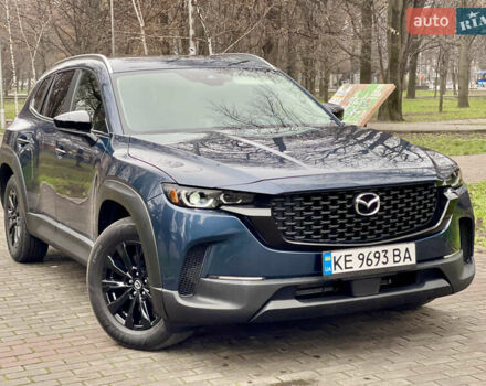 Синий Мазда CX-50, объемом двигателя 2.49 л и пробегом 59 тыс. км за 24300 $, фото 4 на Automoto.ua