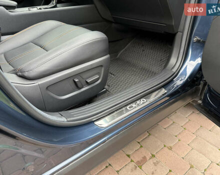 Синий Мазда CX-50, объемом двигателя 2.5 л и пробегом 49 тыс. км за 29200 $, фото 38 на Automoto.ua