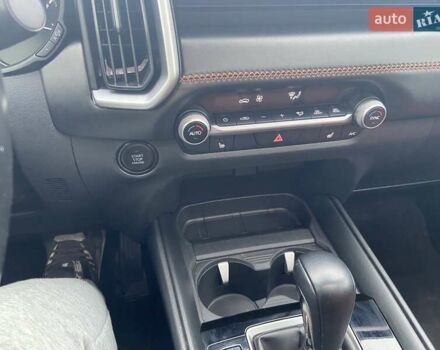 Синій Мазда CX-50, об'ємом двигуна 2.49 л та пробігом 43 тис. км за 27500 $, фото 12 на Automoto.ua