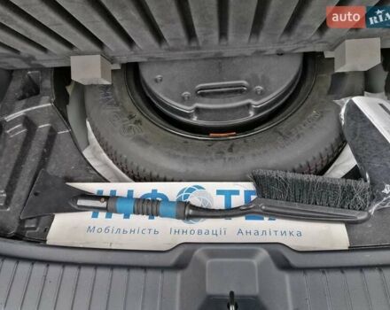 Зелений Мазда CX-50, об'ємом двигуна 2.49 л та пробігом 13 тис. км за 35000 $, фото 7 на Automoto.ua