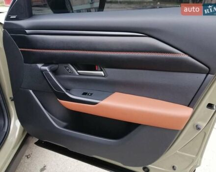 Зелений Мазда CX-50, об'ємом двигуна 2.49 л та пробігом 13 тис. км за 35000 $, фото 14 на Automoto.ua