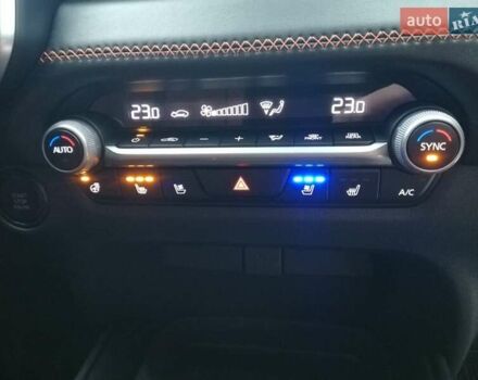 Зелений Мазда CX-50, об'ємом двигуна 2.49 л та пробігом 13 тис. км за 35000 $, фото 11 на Automoto.ua