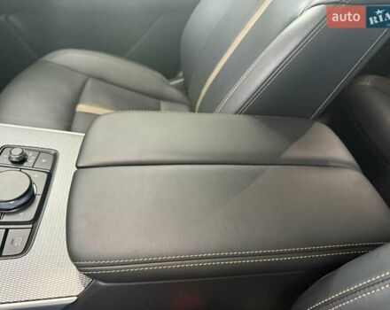 Білий Мазда CX-60, об'ємом двигуна 2.49 л та пробігом 8 тис. км за 41999 $, фото 5 на Automoto.ua