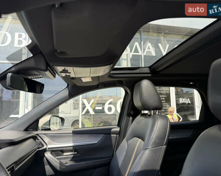 Мазда CX-60 2023 в Харькове на Automoto.ua Бежевый Мазда CX-60, объемом двигателя 2.49 л и пробегом 40 тыс. км за 40500 $, фото 4 на Automoto.ua