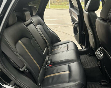 Чорний Мазда CX-60, об'ємом двигуна 2.49 л та пробігом 19 тис. км за 45999 $, фото 20 на Automoto.ua