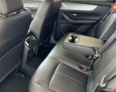 Мазда CX-60, объемом двигателя 2.49 л и пробегом 0 тыс. км за 42948 $, фото 20 на Automoto.ua