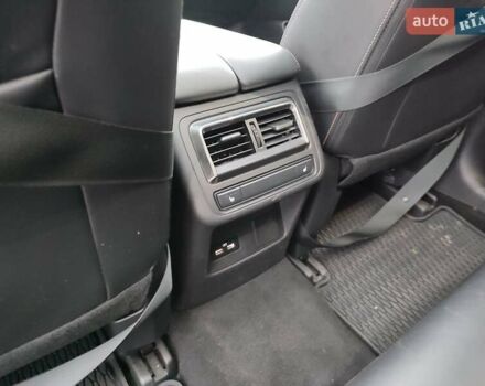 Серый Мазда CX-60, объемом двигателя 2.49 л и пробегом 45 тыс. км за 39000 $, фото 20 на Automoto.ua