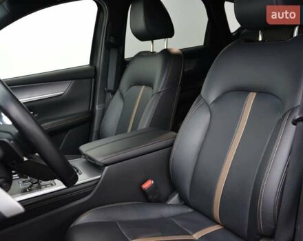 Серый Мазда CX-60, объемом двигателя 3.28 л и пробегом 43 тыс. км за 48000 $, фото 3 на Automoto.ua