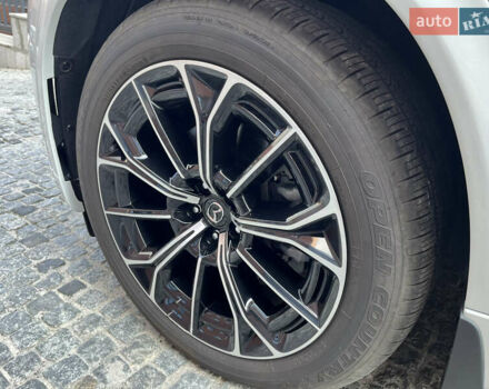 Белый Мазда CX-70, объемом двигателя 3.3 л и пробегом 7 тыс. км за 45000 $, фото 37 на Automoto.ua