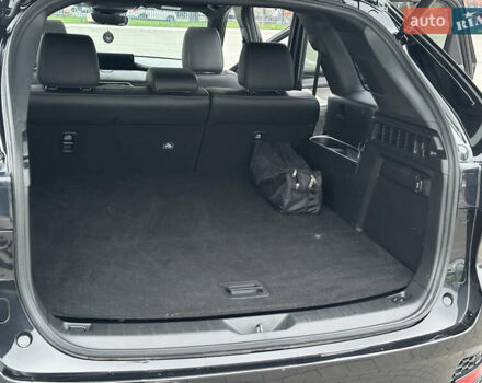 Чорний Мазда CX-70, об'ємом двигуна 3.28 л та пробігом 19 тис. км за 46500 $, фото 34 на Automoto.ua