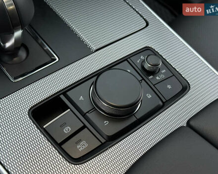 Чорний Мазда CX-70, об'ємом двигуна 3.28 л та пробігом 19 тис. км за 46500 $, фото 90 на Automoto.ua