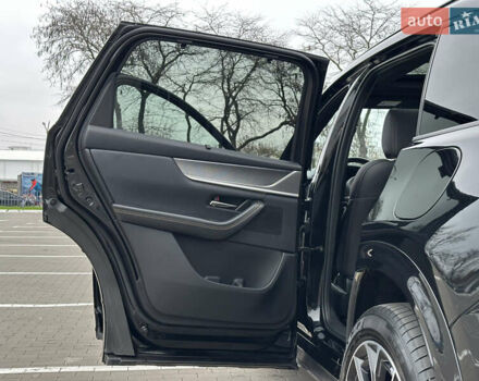 Чорний Мазда CX-70, об'ємом двигуна 3.28 л та пробігом 19 тис. км за 46500 $, фото 38 на Automoto.ua