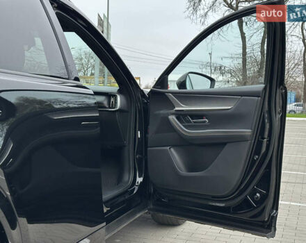 Чорний Мазда CX-70, об'ємом двигуна 3.28 л та пробігом 19 тис. км за 46500 $, фото 54 на Automoto.ua
