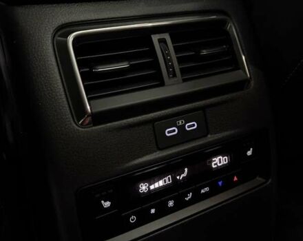 Красный Мазда CX-70, объемом двигателя 3.28 л и пробегом 3 тыс. км за 39500 $, фото 17 на Automoto.ua