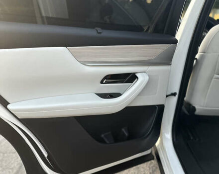 Белый Мазда CX-90, объемом двигателя 3.28 л и пробегом 14 тыс. км за 41900 $, фото 50 на Automoto.ua