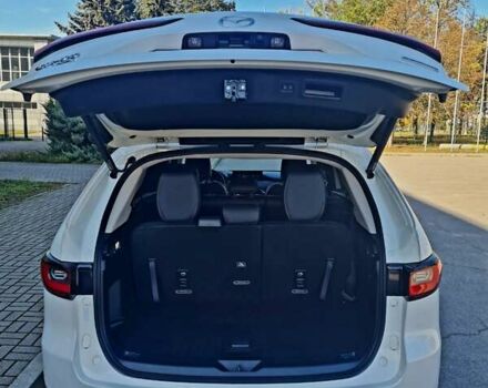 Білий Мазда CX-90, об'ємом двигуна 3.28 л та пробігом 27 тис. км за 33900 $, фото 3 на Automoto.ua