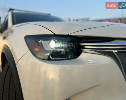 Белый Мазда CX-90, объемом двигателя 3.28 л и пробегом 7 тыс. км за 33400 $, фото 1 на Automoto.ua