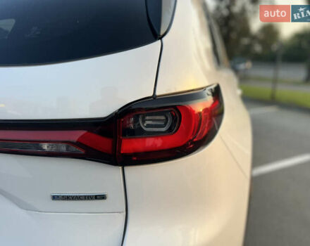 Белый Мазда CX-90, объемом двигателя 3.28 л и пробегом 7 тыс. км за 33400 $, фото 5 на Automoto.ua