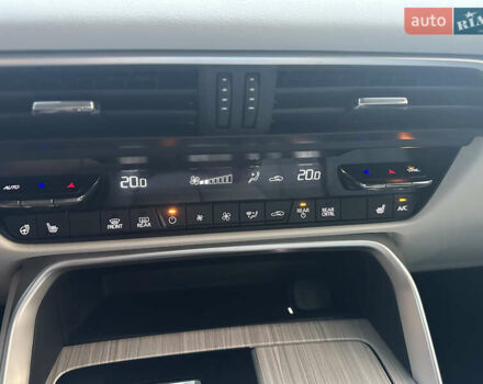 Белый Мазда CX-90, объемом двигателя 3.28 л и пробегом 14 тыс. км за 41900 $, фото 66 на Automoto.ua