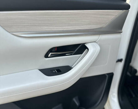 Белый Мазда CX-90, объемом двигателя 3.28 л и пробегом 13 тыс. км за 40000 $, фото 50 на Automoto.ua