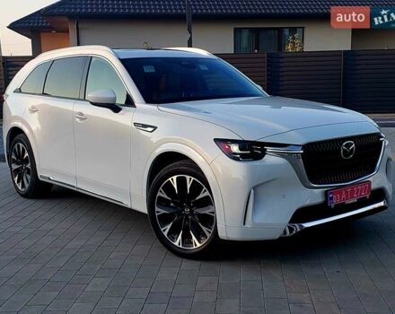 Белый Мазда CX-90, объемом двигателя 3.28 л и пробегом 16 тыс. км за 45500 $, фото 4 на Automoto.ua