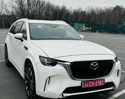 Белый Мазда CX-90, объемом двигателя 3.28 л и пробегом 10 тыс. км за 43000 $, фото 3 на Automoto.ua