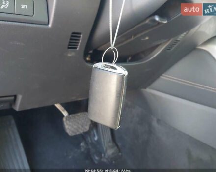 Мазда CX-90 2024 у Києві на Automoto.ua Білий Мазда CX-90, об'ємом двигуна 3.3 л та пробігом 33 тис. км за 13800 $, фото 10 на Automoto.ua