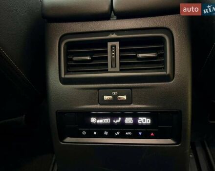 Белый Мазда CX-90, объемом двигателя 3.3 л и пробегом 33 тыс. км за 36000 $, фото 44 на Automoto.ua