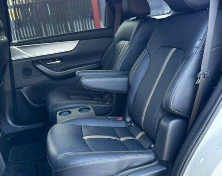 Белый Мазда CX-90, объемом двигателя 2.49 л и пробегом 17 тыс. км за 39850 $, фото 53 на Automoto.ua