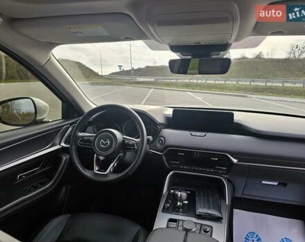 Белый Мазда CX-90, объемом двигателя 3.3 л и пробегом 10 тыс. км за 39800 $, фото 12 на Automoto.ua