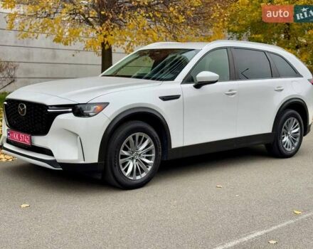 Белый Мазда CX-90, объемом двигателя 3.3 л и пробегом 33 тыс. км за 36000 $, фото 4 на Automoto.ua