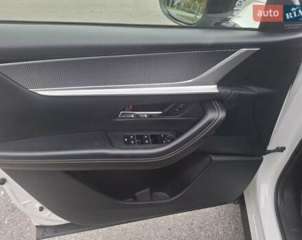 Мазда CX-90 2024 в Днепре (Днепропетровске) на Automoto.ua Белый Мазда CX-90, объемом двигателя 3.28 л и пробегом 8 тыс. км за 39300 $, фото 17 на Automoto.ua