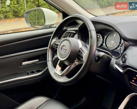 Белый Мазда CX-90, объемом двигателя 3.3 л и пробегом 33 тыс. км за 36000 $, фото 48 на Automoto.ua