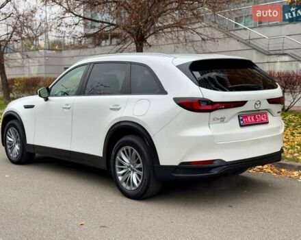 Белый Мазда CX-90, объемом двигателя 3.3 л и пробегом 33 тыс. км за 36000 $, фото 6 на Automoto.ua